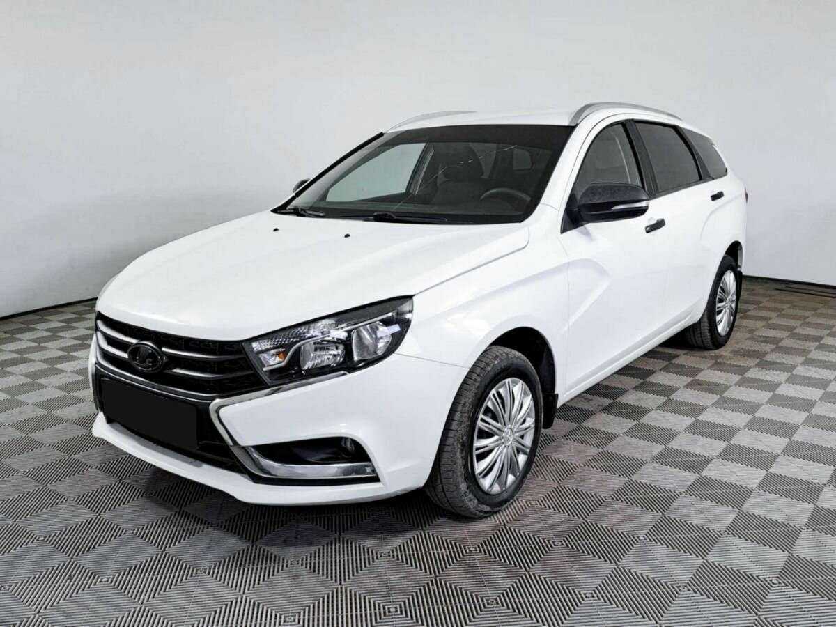 Купить Lada (ВАЗ) Vesta SW, 2019, 68 000 км, фото №1