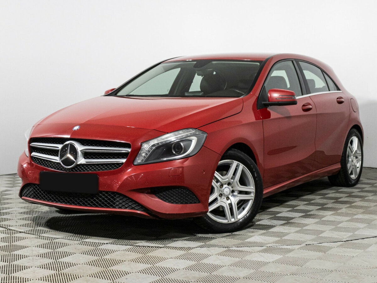 Купить Mercedes-Benz A-Класс 180 III (W176), 2013, 126 995 км, фото №1