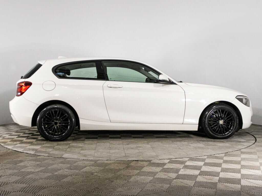 Купить BMW 1 серии 116i, 2013, 181 130 км, фото №4