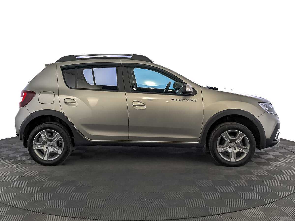 Купить Renault Sandero Stepway, 2021, 30 139 км, фото №4