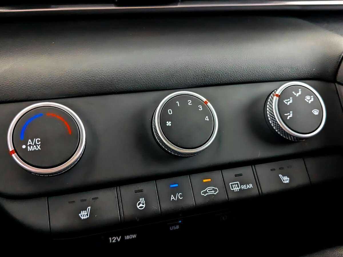 Купить Hyundai Elantra, 2022, 26 119 км, фото №25