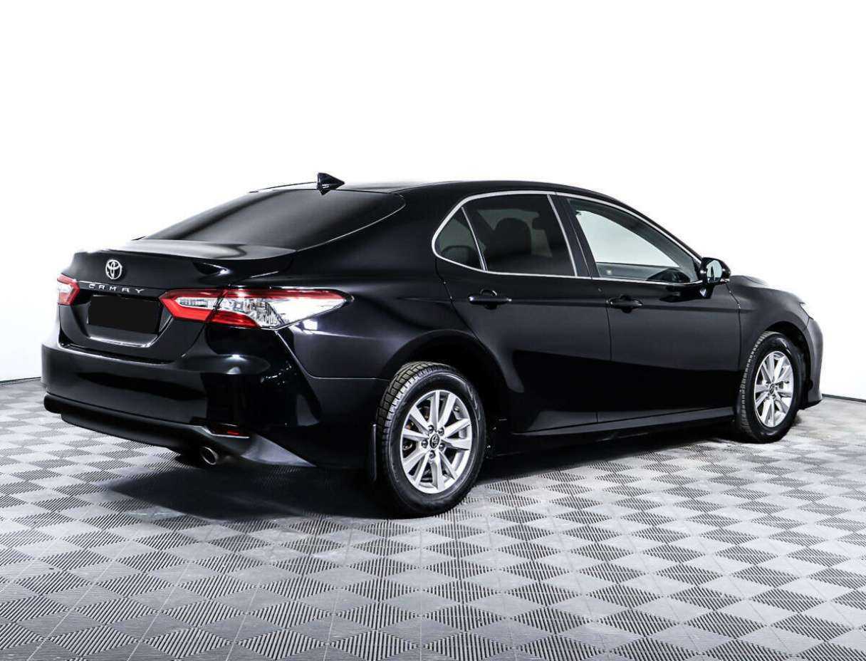 Купить Toyota Camry, 2020, 189 030 км, фото №2