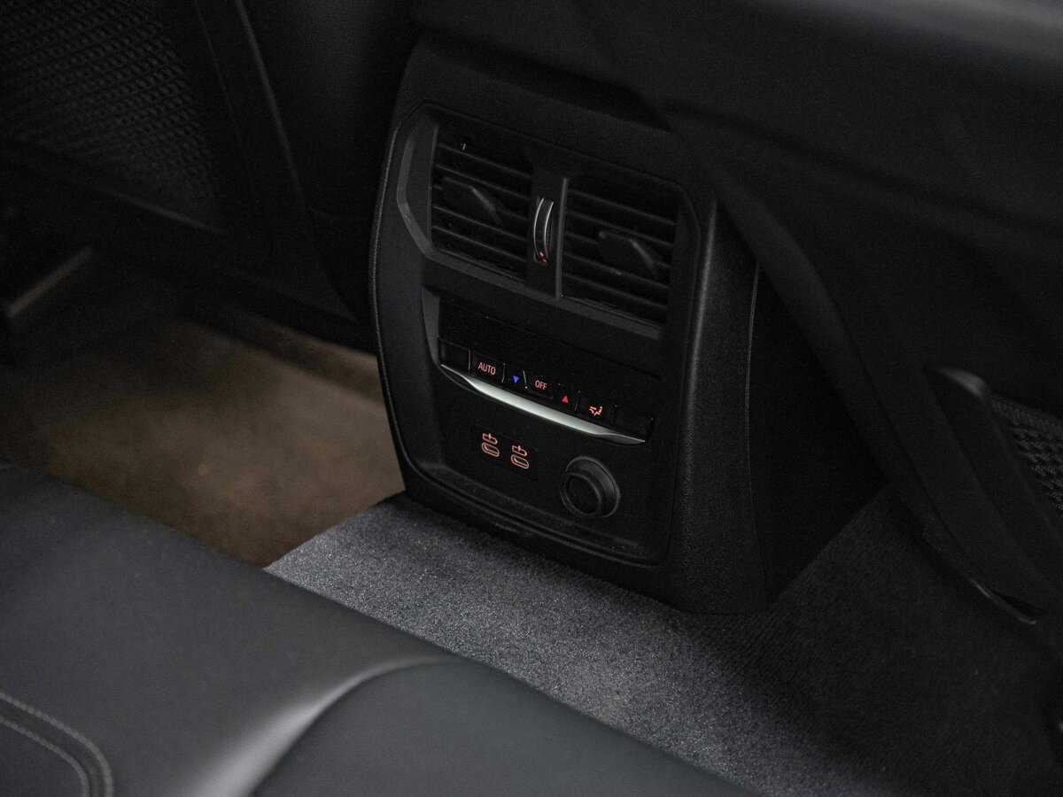 Купить BMW 3 серии 320d xDrive, 2019, 174 415 км, фото №17