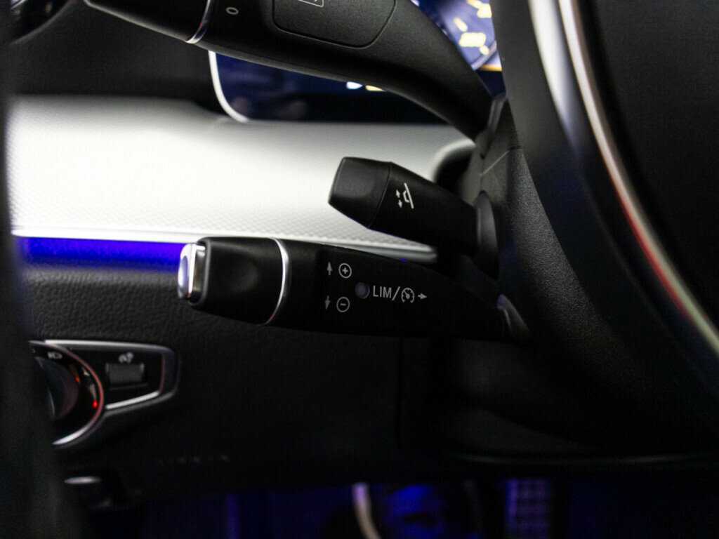 Купить Mercedes-Benz E-Класс 200, 2017, 98 794 км, фото №20