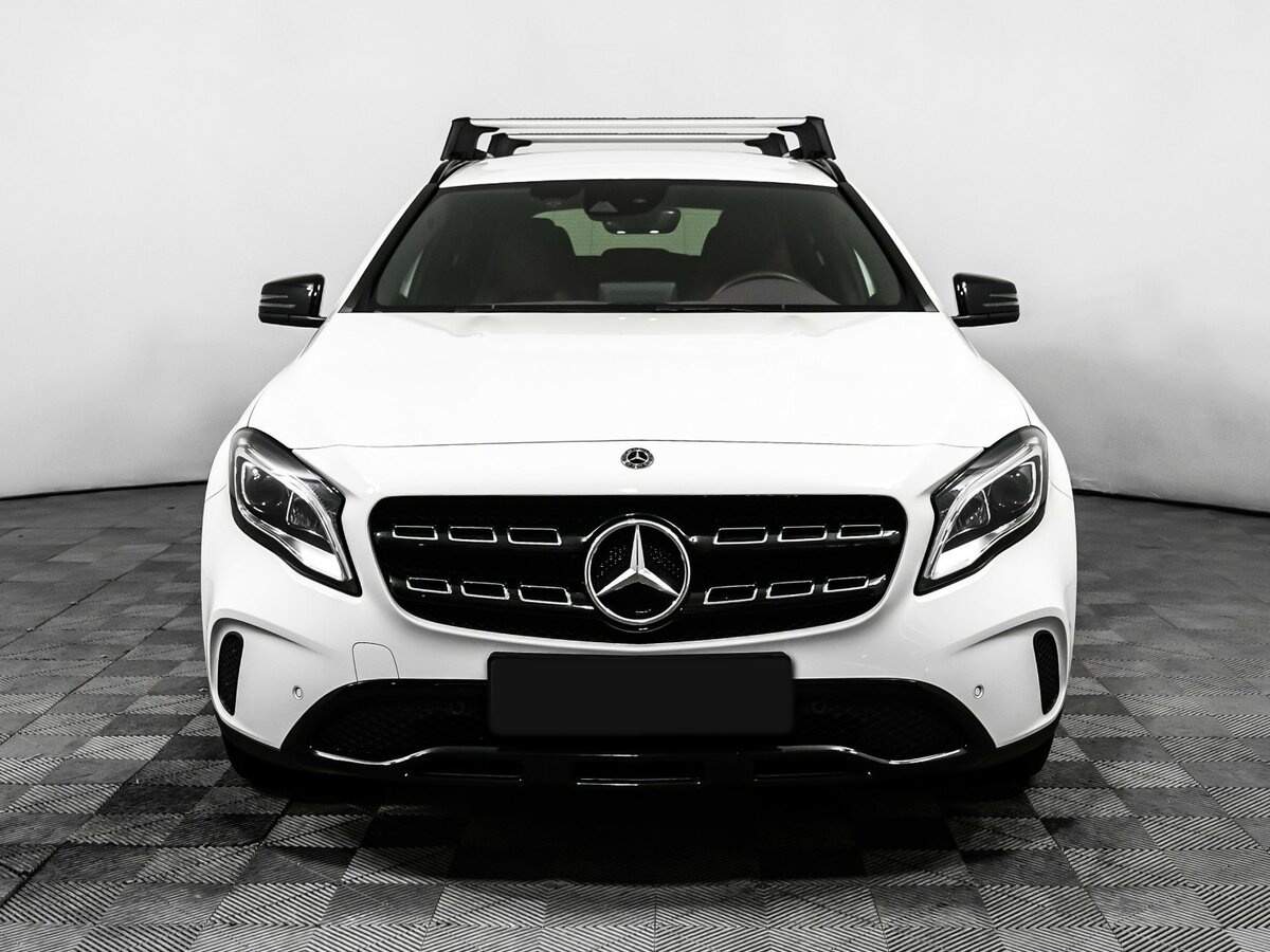 Купить Mercedes-Benz GLA 250, 2018, 16 797 км, фото №2