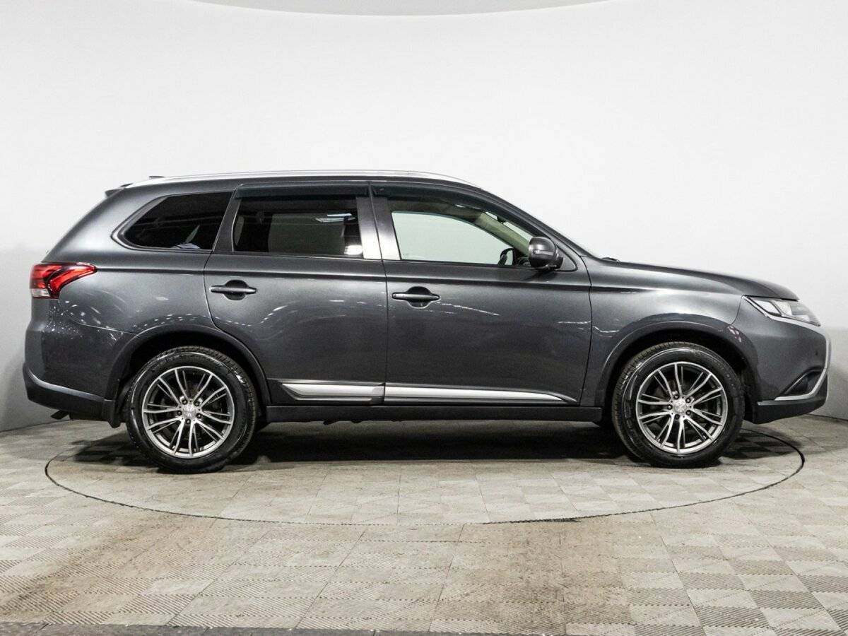 Купить Mitsubishi Outlander, 2019, 72 367 км, фото №4