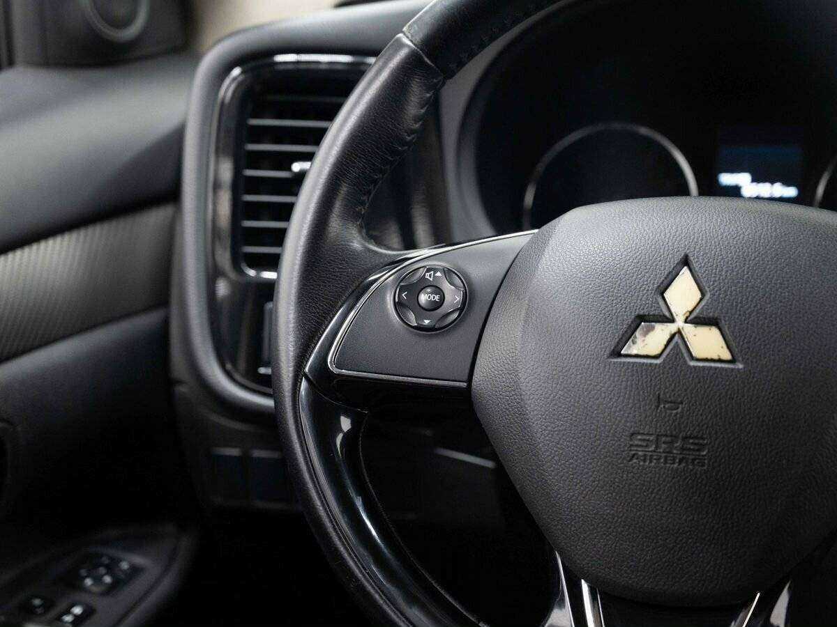 Купить Mitsubishi Outlander, 2017, 152 152 км, фото №14