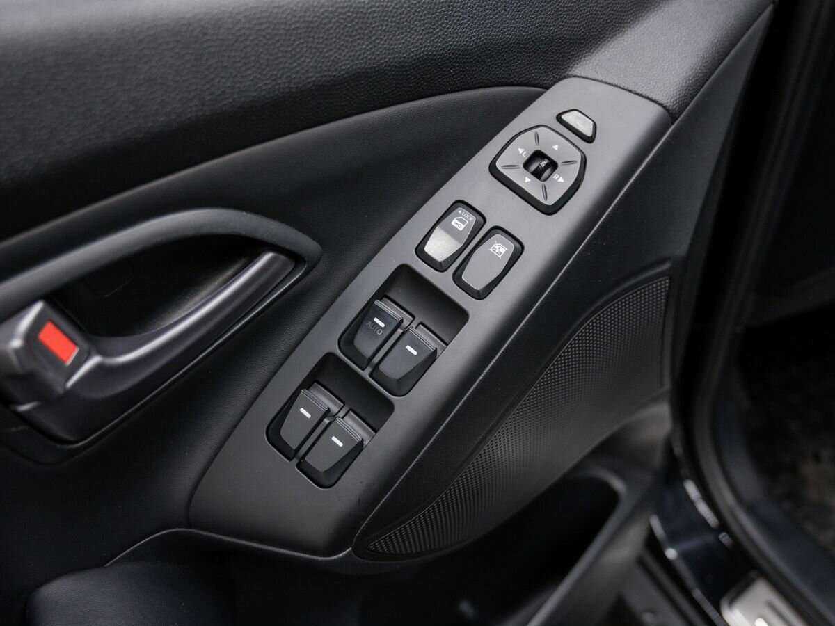 Купить Hyundai ix35, 2014, 153 311 км, фото №17