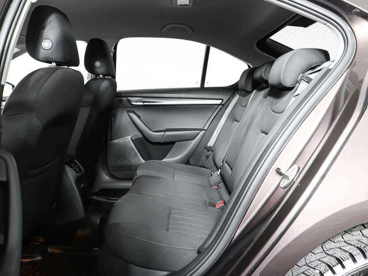 Купить Skoda Octavia, 2018, 149 619 км, фото №11