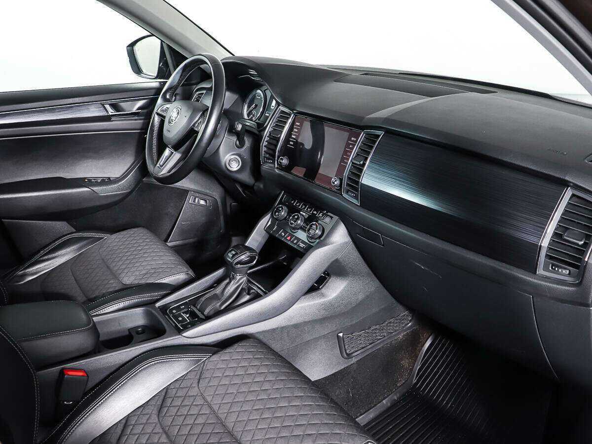 Купить Skoda Kodiaq, 2017, 235 643 км, фото №9