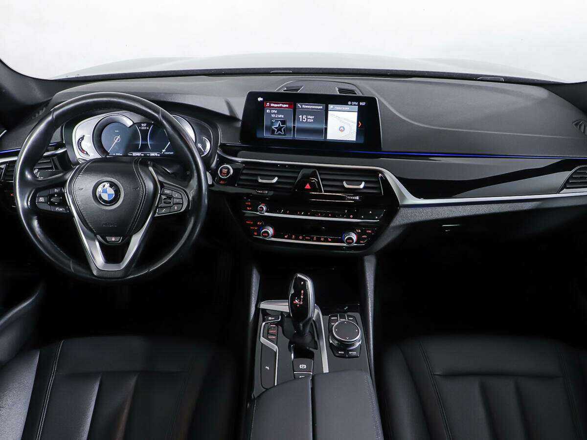 Купить BMW 5 серии 520d, 2017, 223 406 км, фото №13