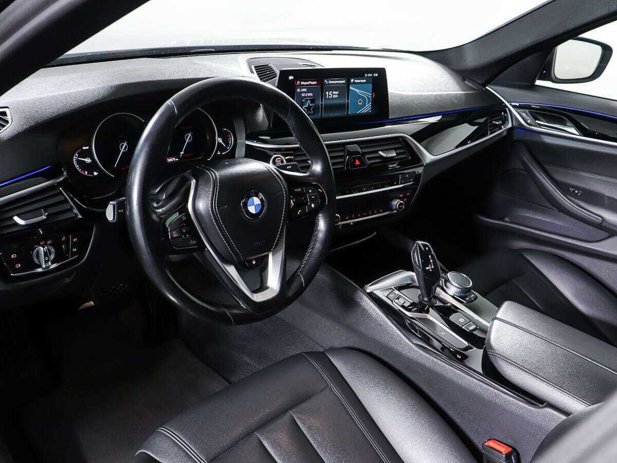 Купить BMW 5 серии 520d, 2017, 223 406 км, фото №15