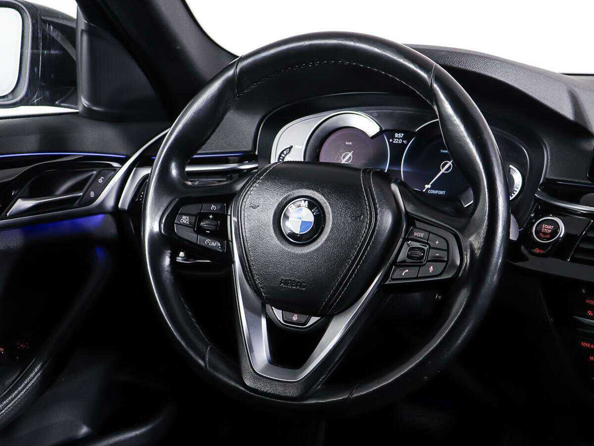 Купить BMW 5 серии 520d, 2017, 223 406 км, фото №19