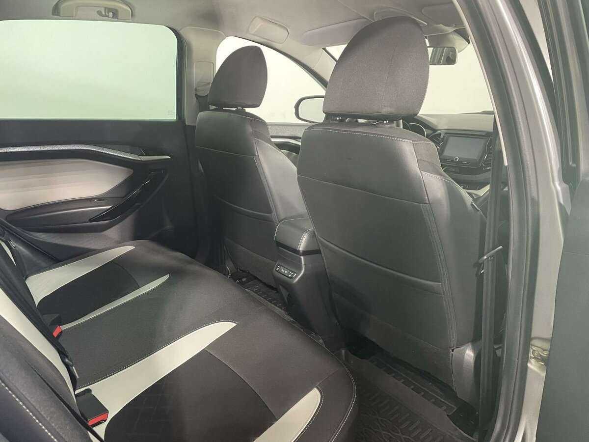 Купить Lada (ВАЗ) Vesta SW Cross, 2018, 86 684 км, фото №16