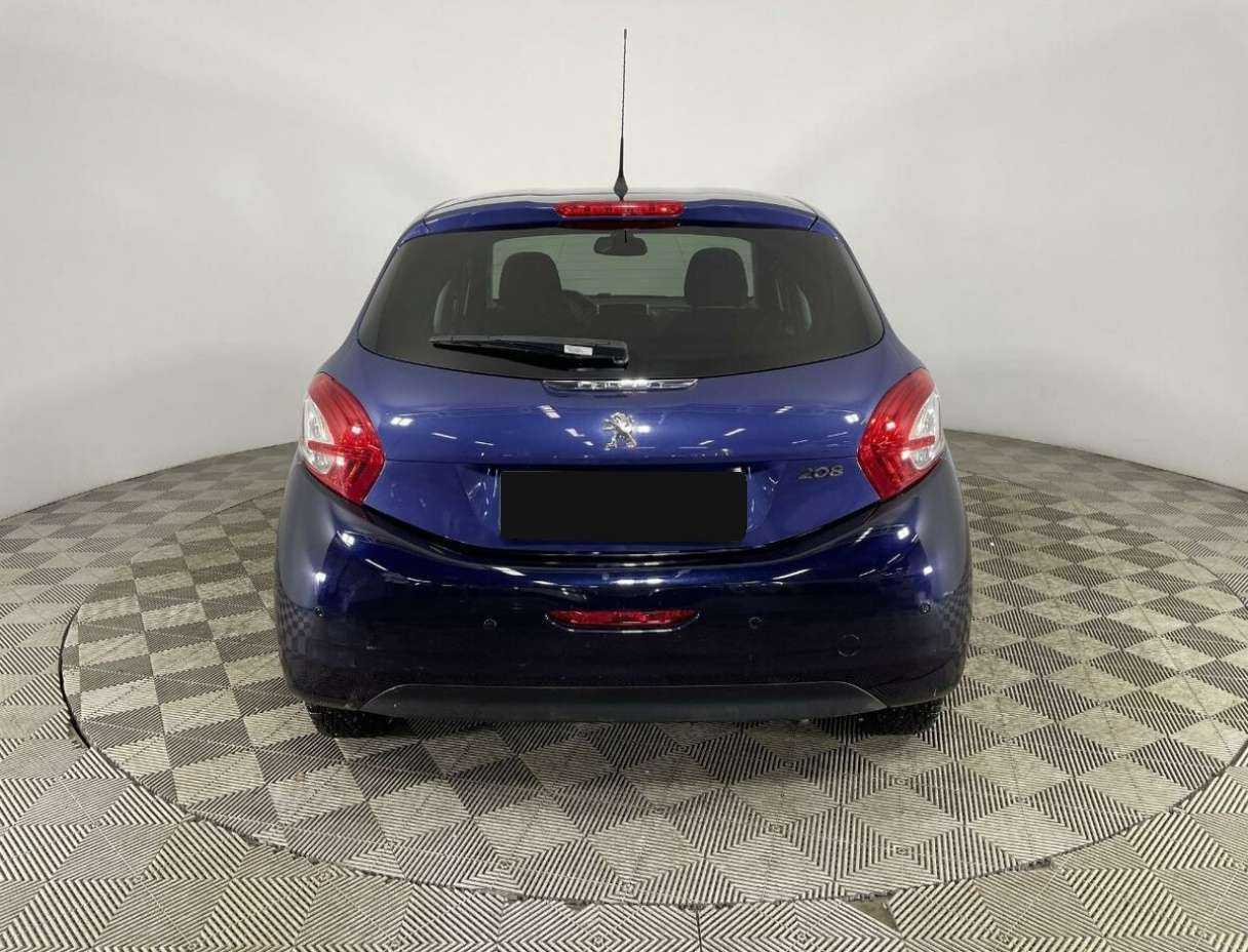 Peugeot 208
