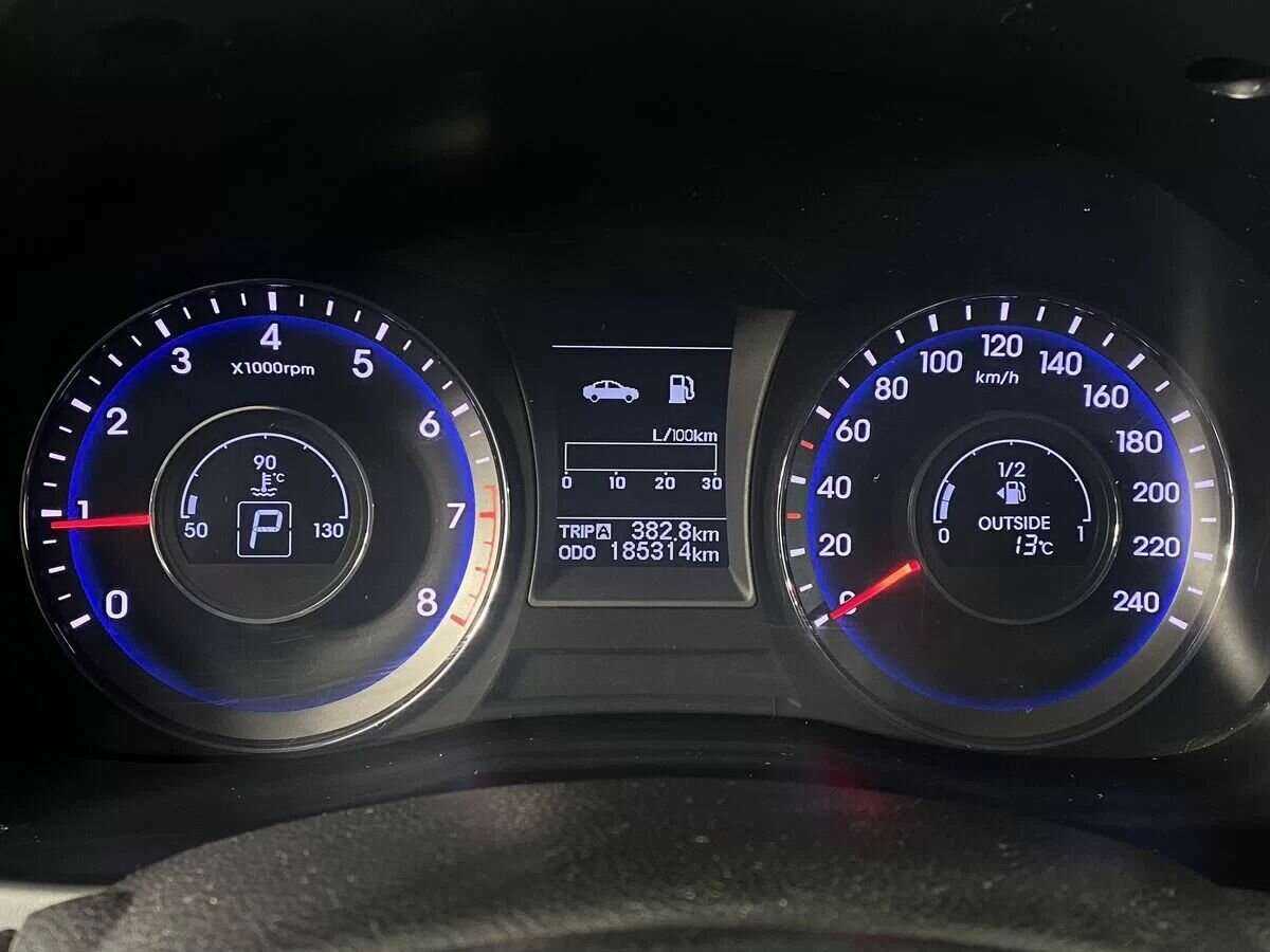 Купить Hyundai i40, 2013, 180 000 км, фото №15