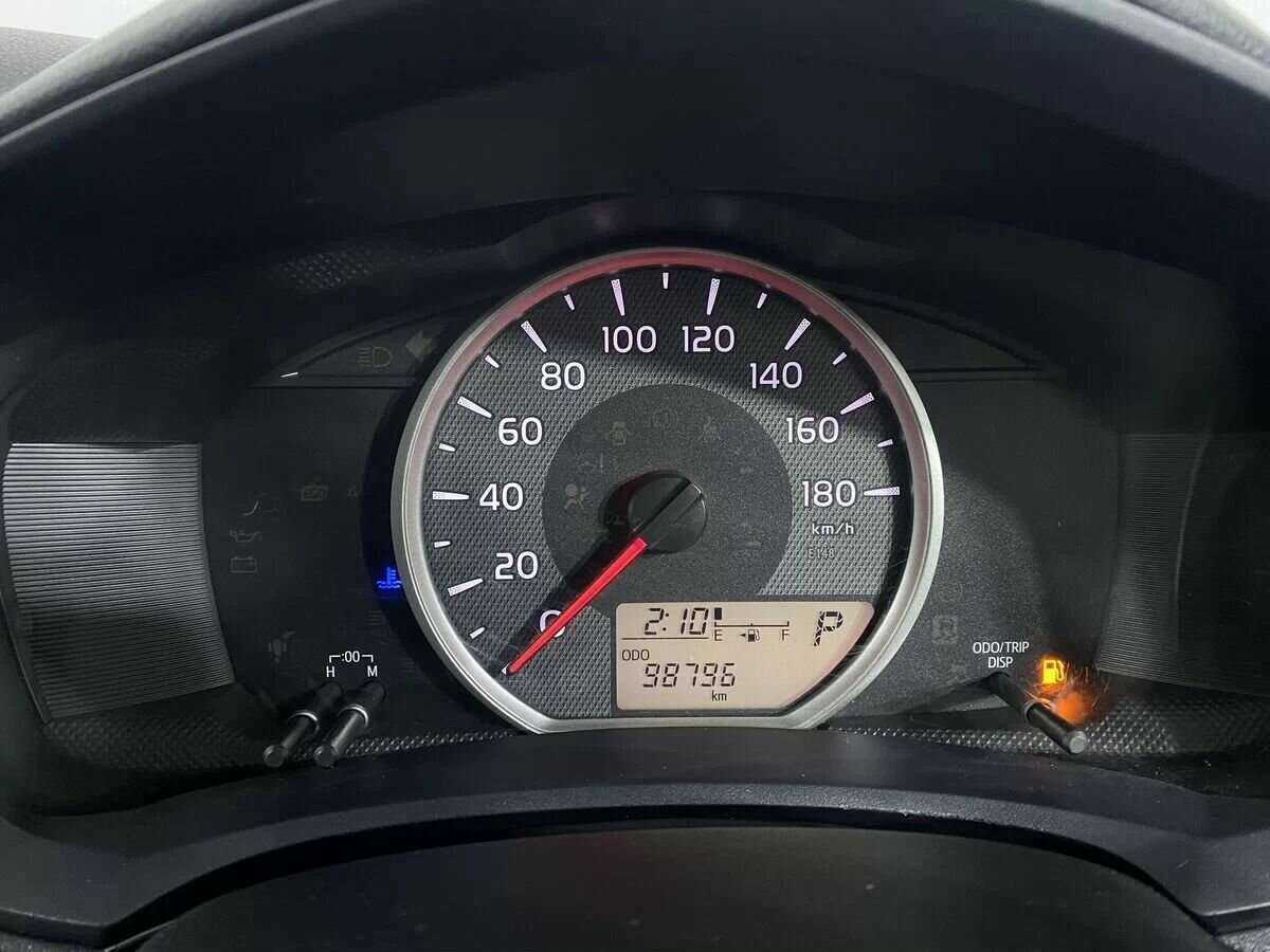 Купить Toyota Corolla Axio, 2016, 99 000 км, фото №12