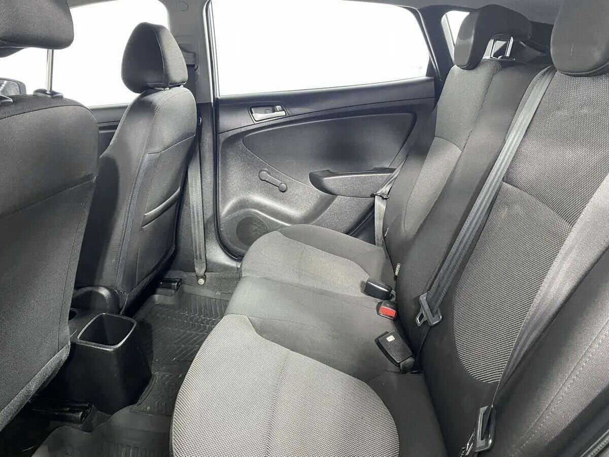 Купить Hyundai Solaris, 2014, 69 500 км, фото №9