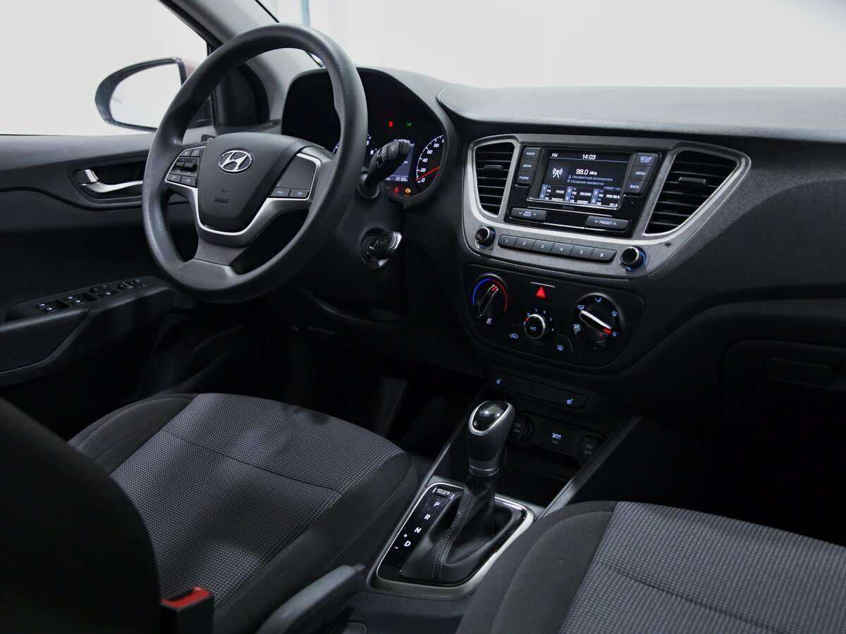 Купить Hyundai Solaris, 2020, 39 169 км, фото №6
