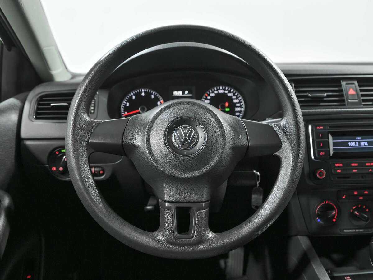 Купить Volkswagen Jetta, 2013, 182 000 км, фото №9
