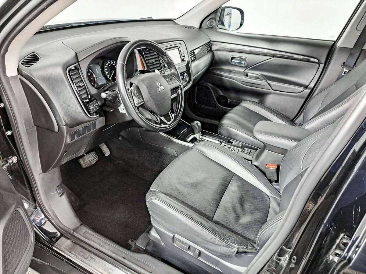 Купить Mitsubishi Outlander, 2017, 88 421 км, фото №14