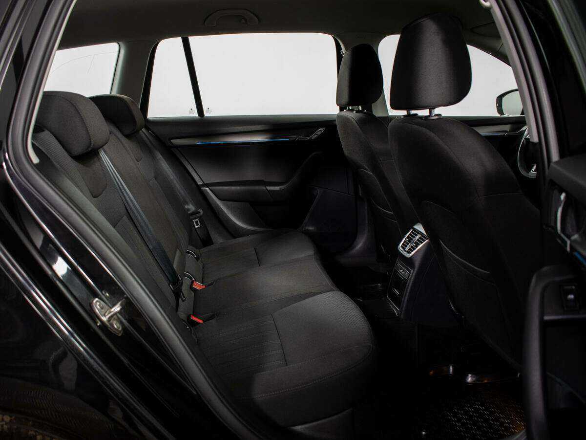 Купить Skoda Octavia, 2018, 98 324 км, фото №10