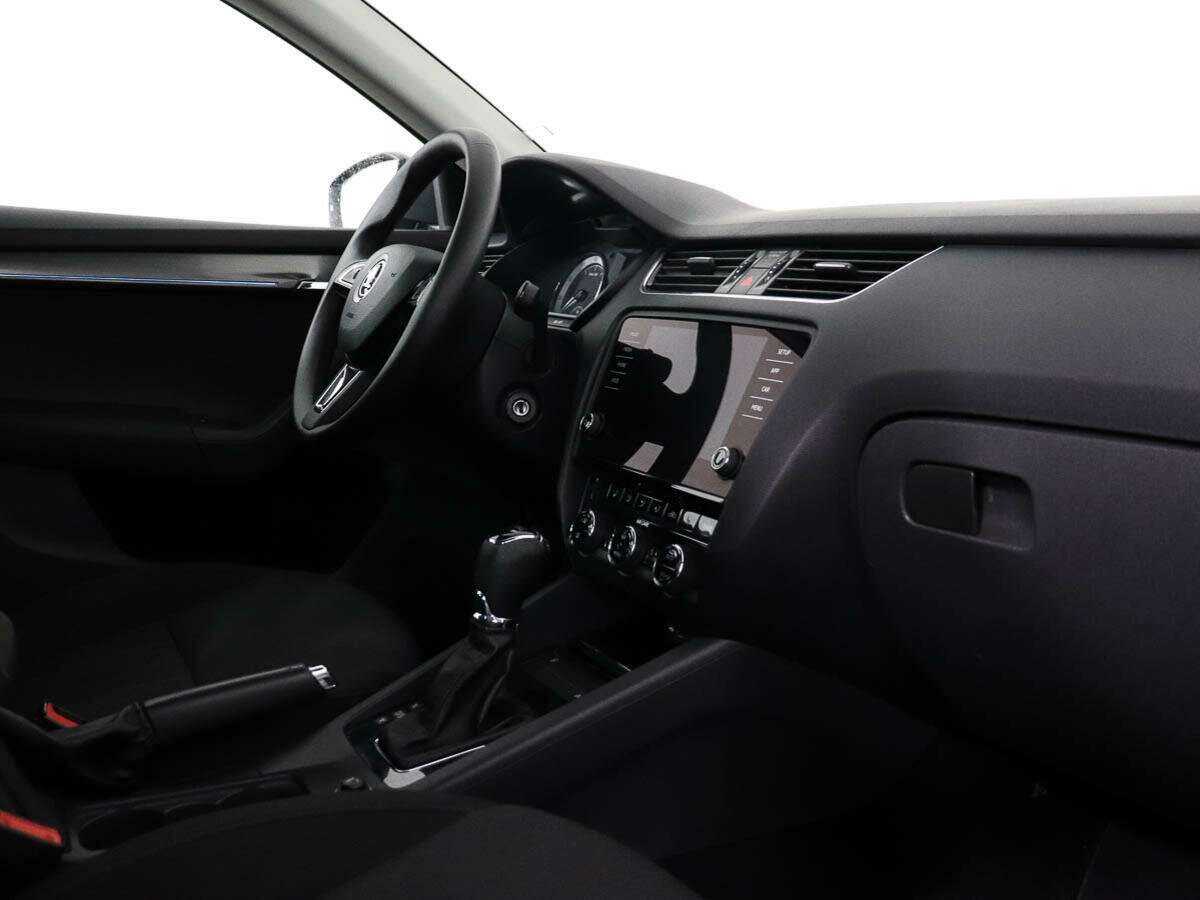 Купить Skoda Octavia, 2017, 153 000 км, фото №6
