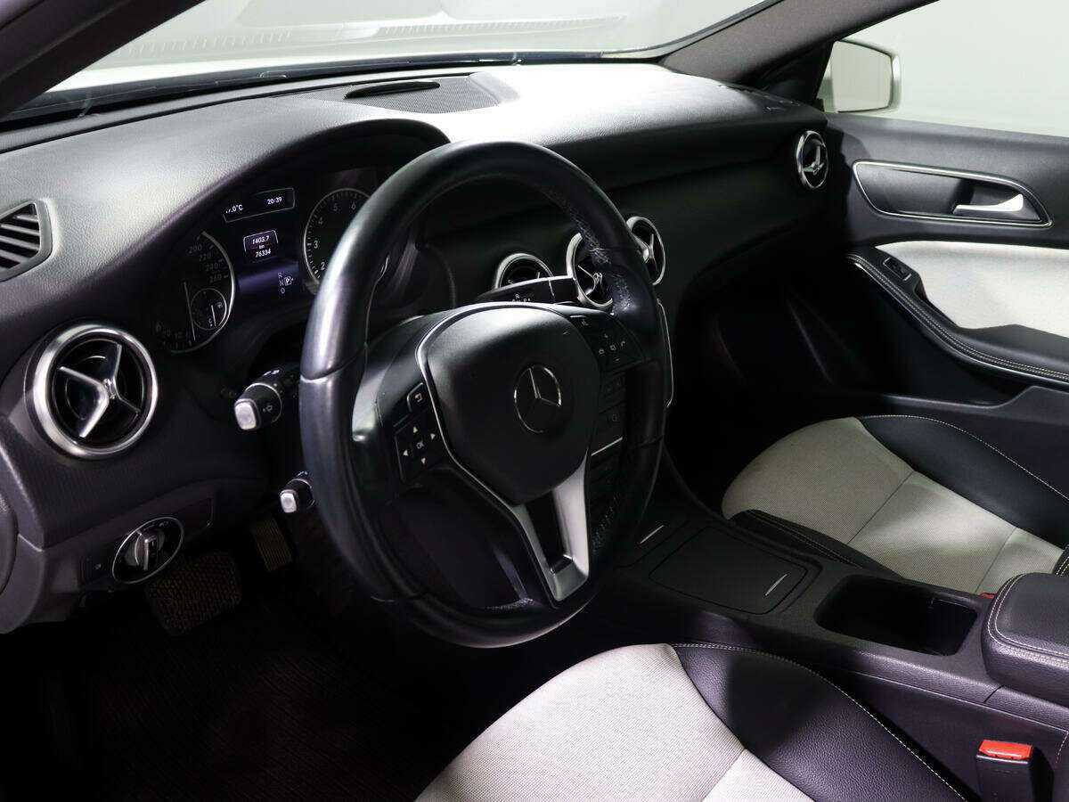 Купить Mercedes-Benz A-Класс 180, 2014, 76 300 км, фото №13