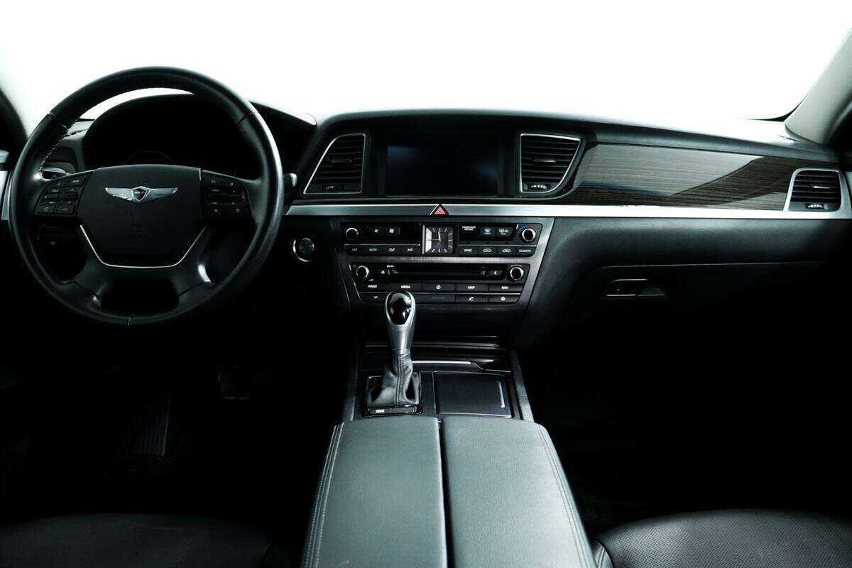 Купить Hyundai Genesis, 2016, 59 005 км, фото №11