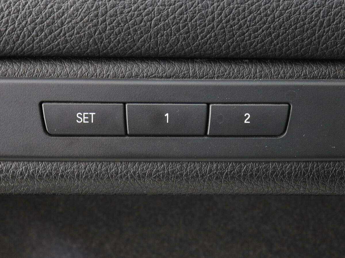 Купить BMW 5 серии 528i xDrive, 2016, 167 663 км, фото №13