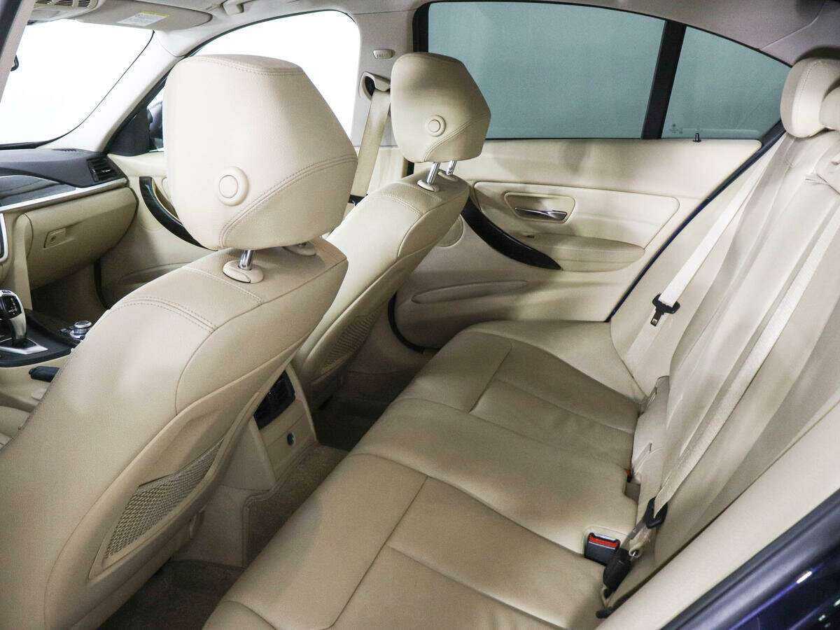 Купить BMW 3 серии 328i, 2012, 92 466 км, фото №9