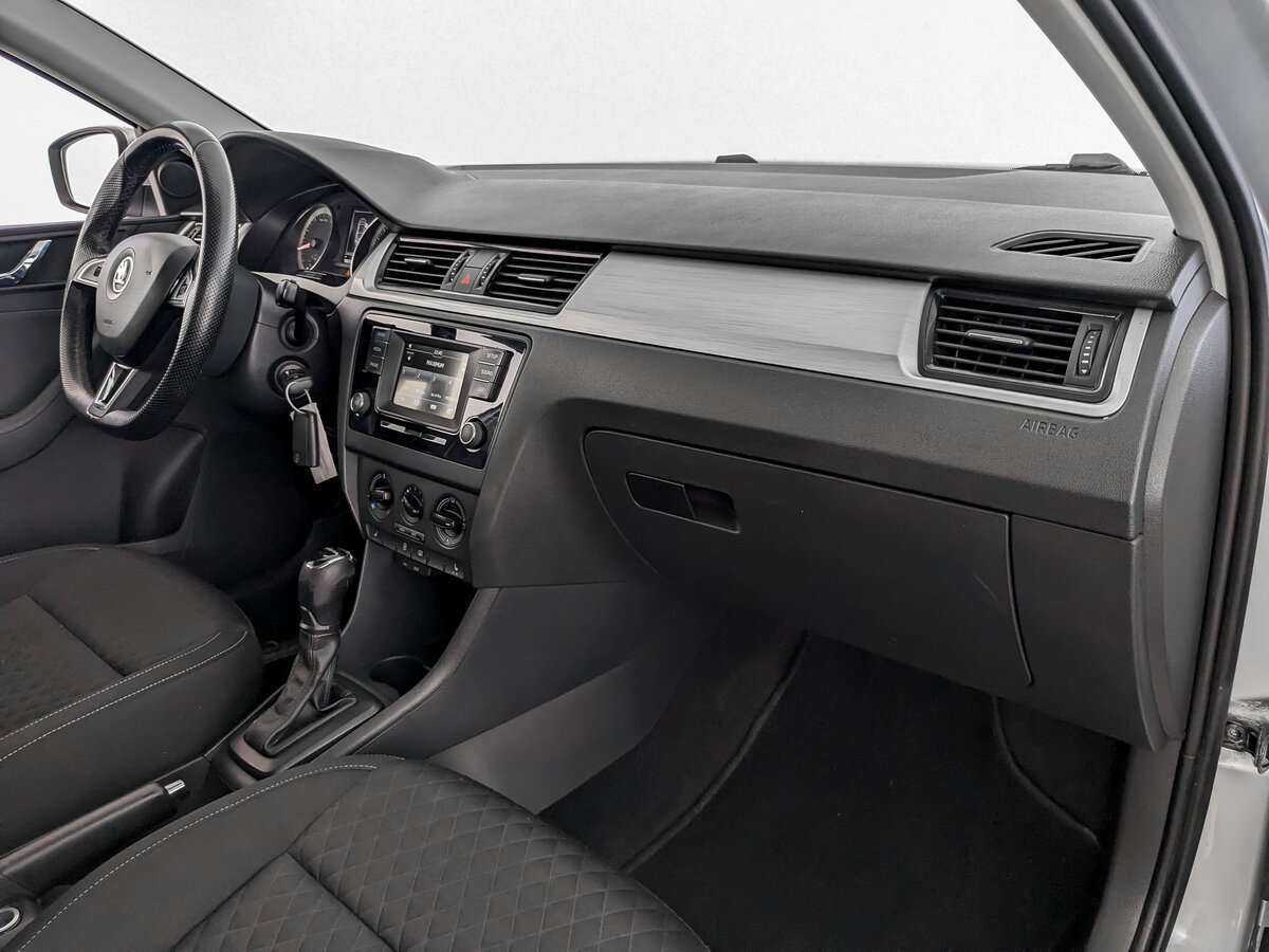 Купить Skoda Rapid, 2016, 168 222 км, фото №8