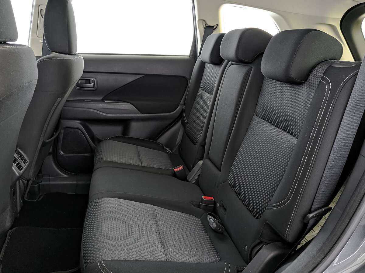 Купить Mitsubishi Outlander, 2019, 82 481 км, фото №14