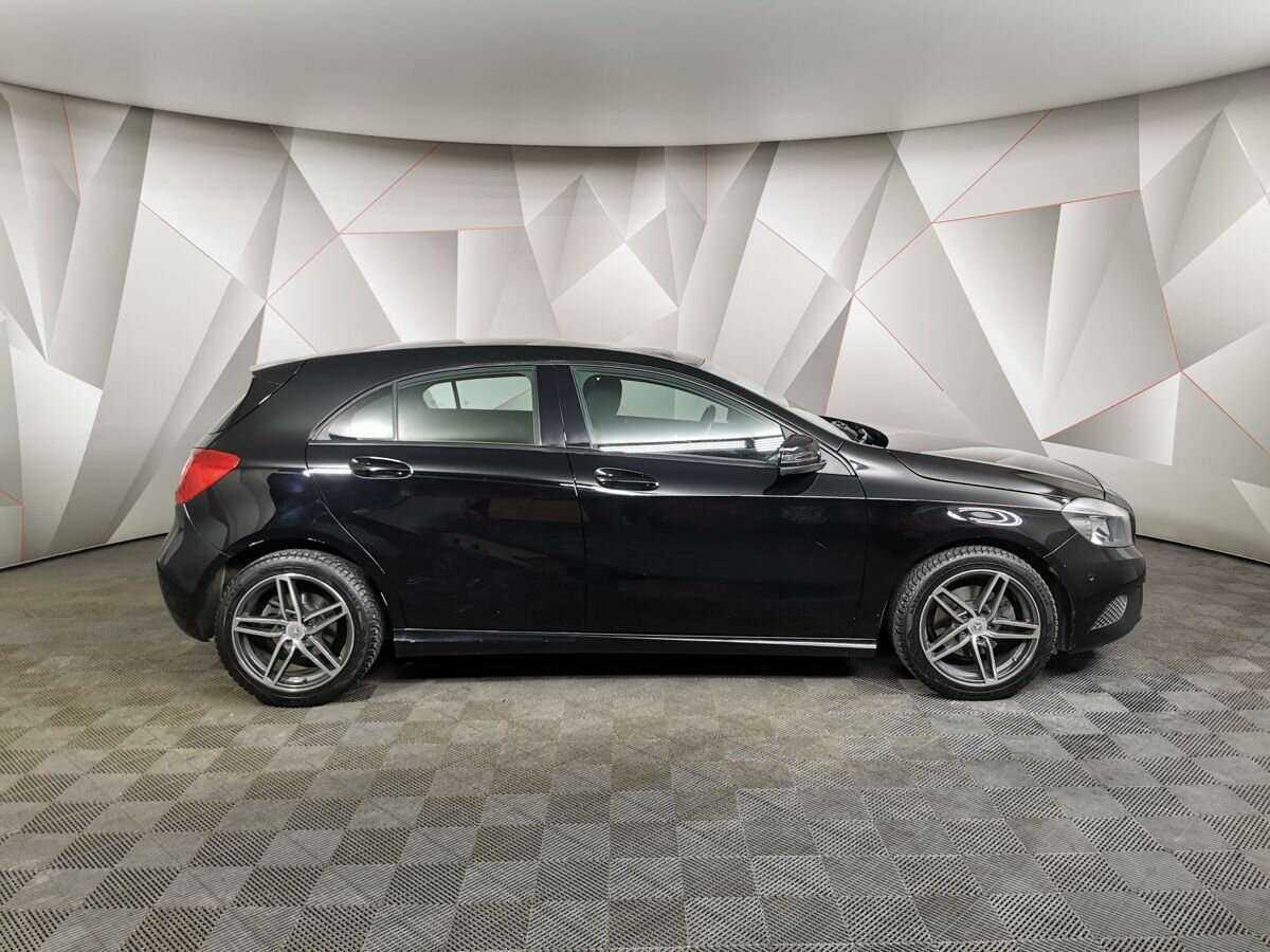 Купить Mercedes-Benz A-Класс 180, 2014, 70 496 км, фото №6