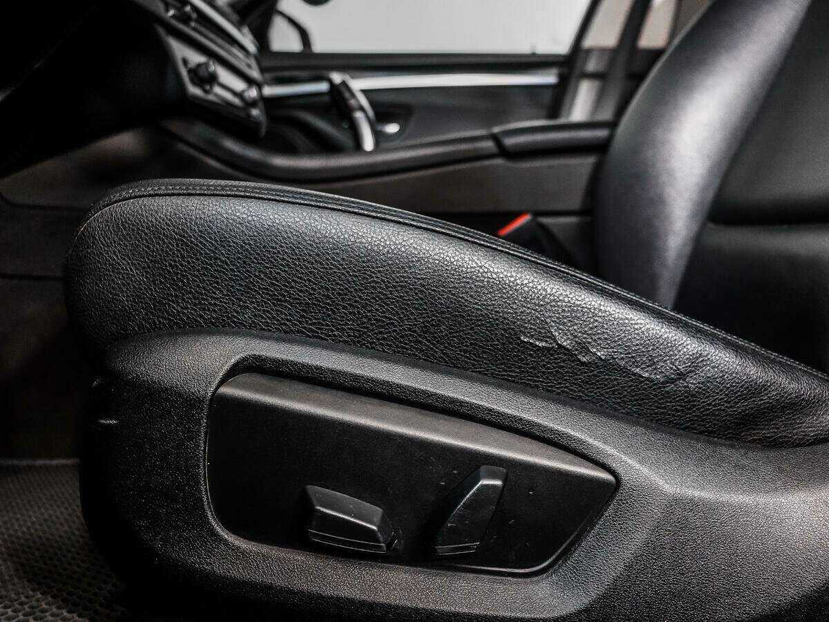 Купить BMW 5 серии 520d, 2013, 212 000 км, фото №8