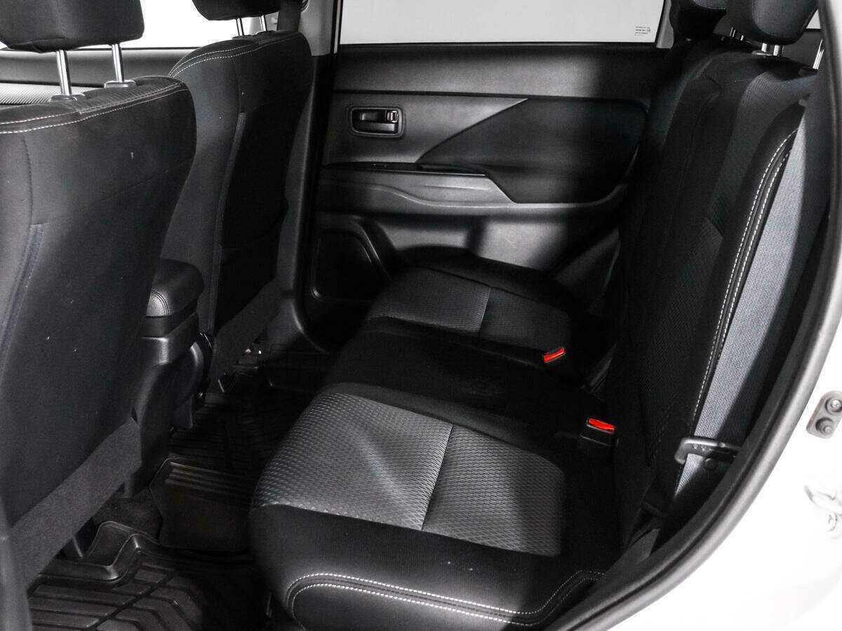 Купить Mitsubishi Outlander, 2018, 92 560 км, фото №11