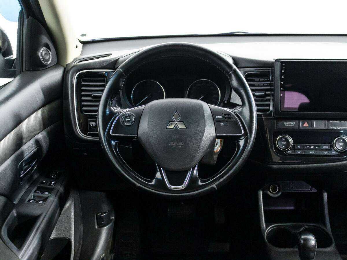 Купить Mitsubishi Outlander, 2016, 230 432 км, фото №18