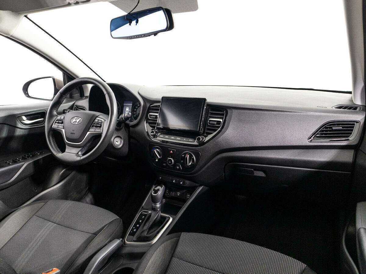 Купить Hyundai Solaris, 2021, 58 155 км, фото №9