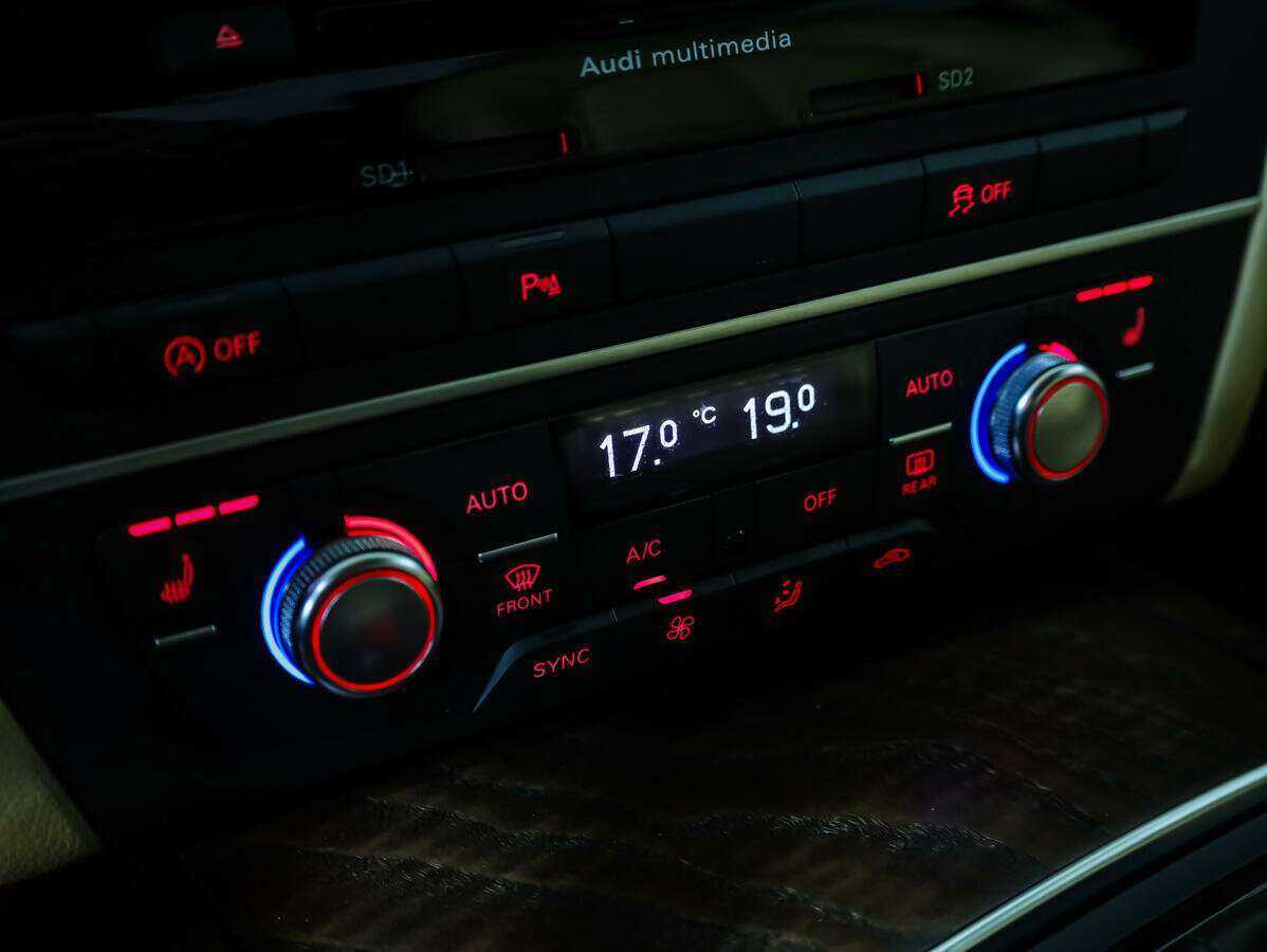 Купить Audi A6, 2014, 263 105 км, фото №14