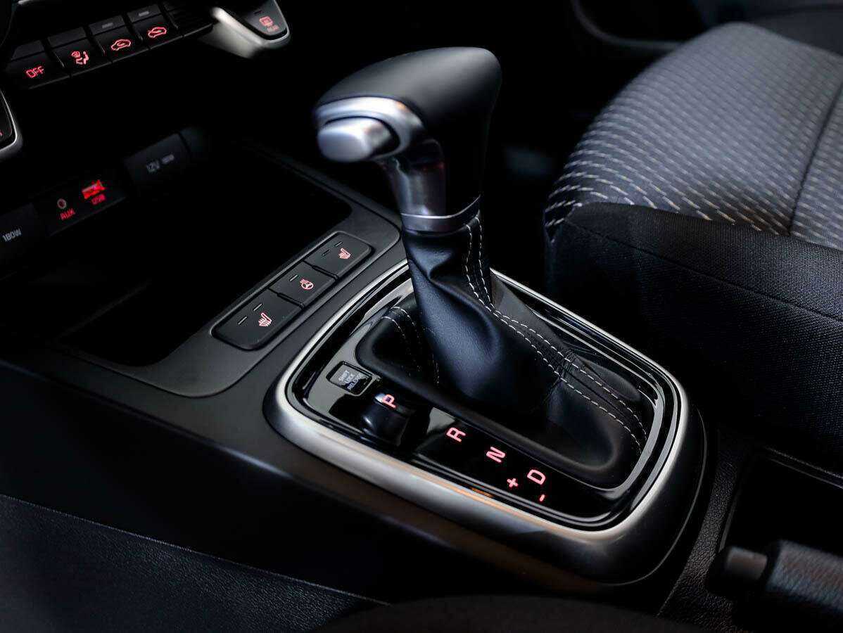 Купить Kia Rio X-Line, 2019, 9 348 км, фото №17