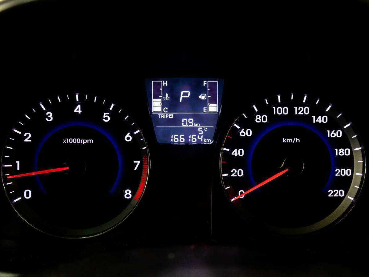 Купить Hyundai Solaris, 2014, 166 156 км, фото №10