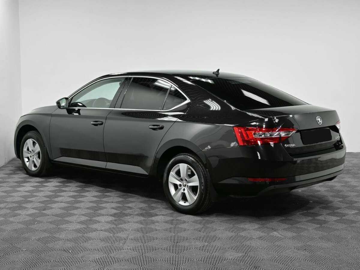 Купить Skoda Superb, 2016, 118 000 км, фото №4