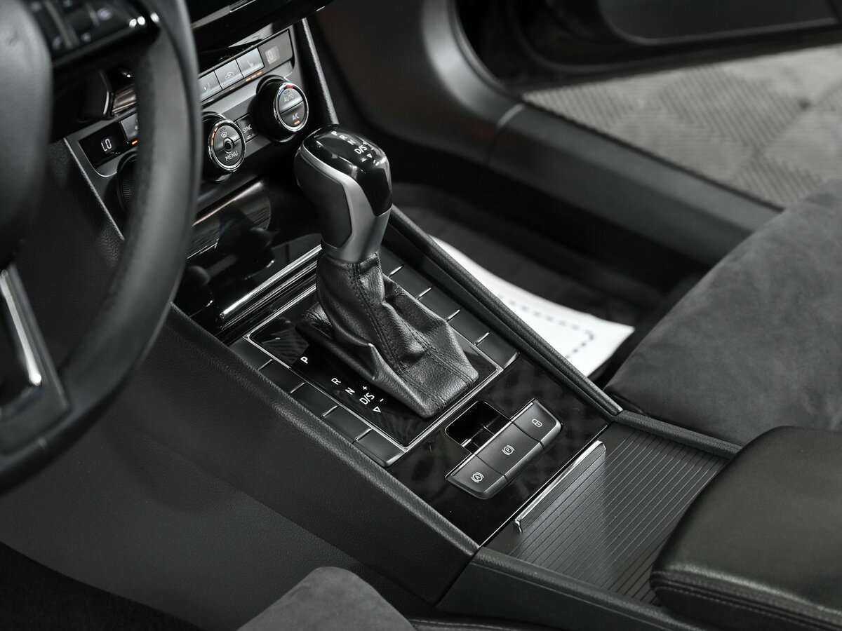 Купить Skoda Superb, 2016, 118 000 км, фото №10