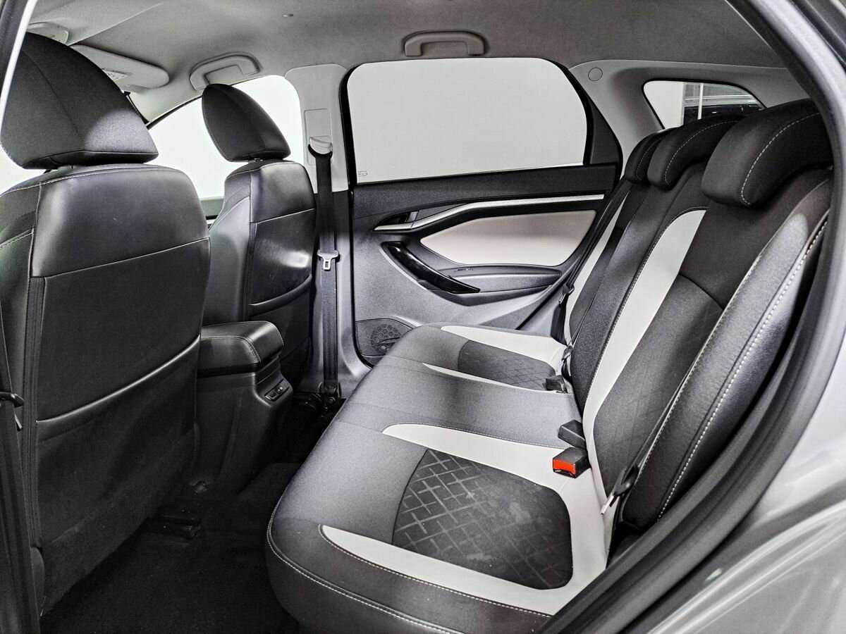 Купить Lada (ВАЗ) Vesta SW Cross, 2019, 83 500 км, фото №10