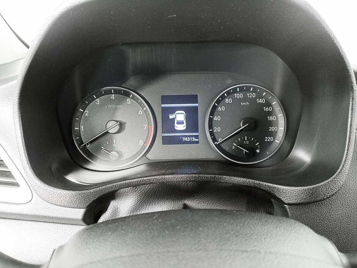 Купить Hyundai Solaris, 2019, 74 289 км, фото №13