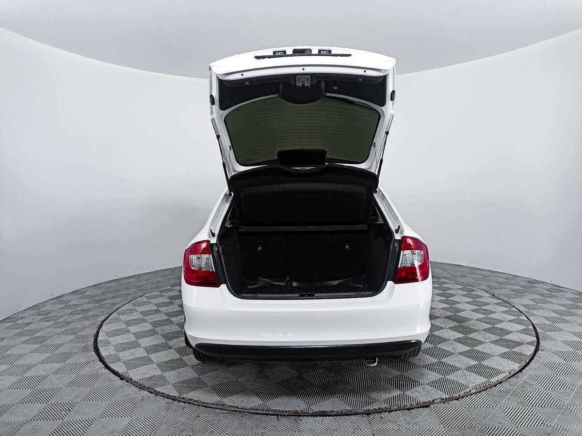 Купить Skoda Rapid, 2017, 104 863 км, фото №10