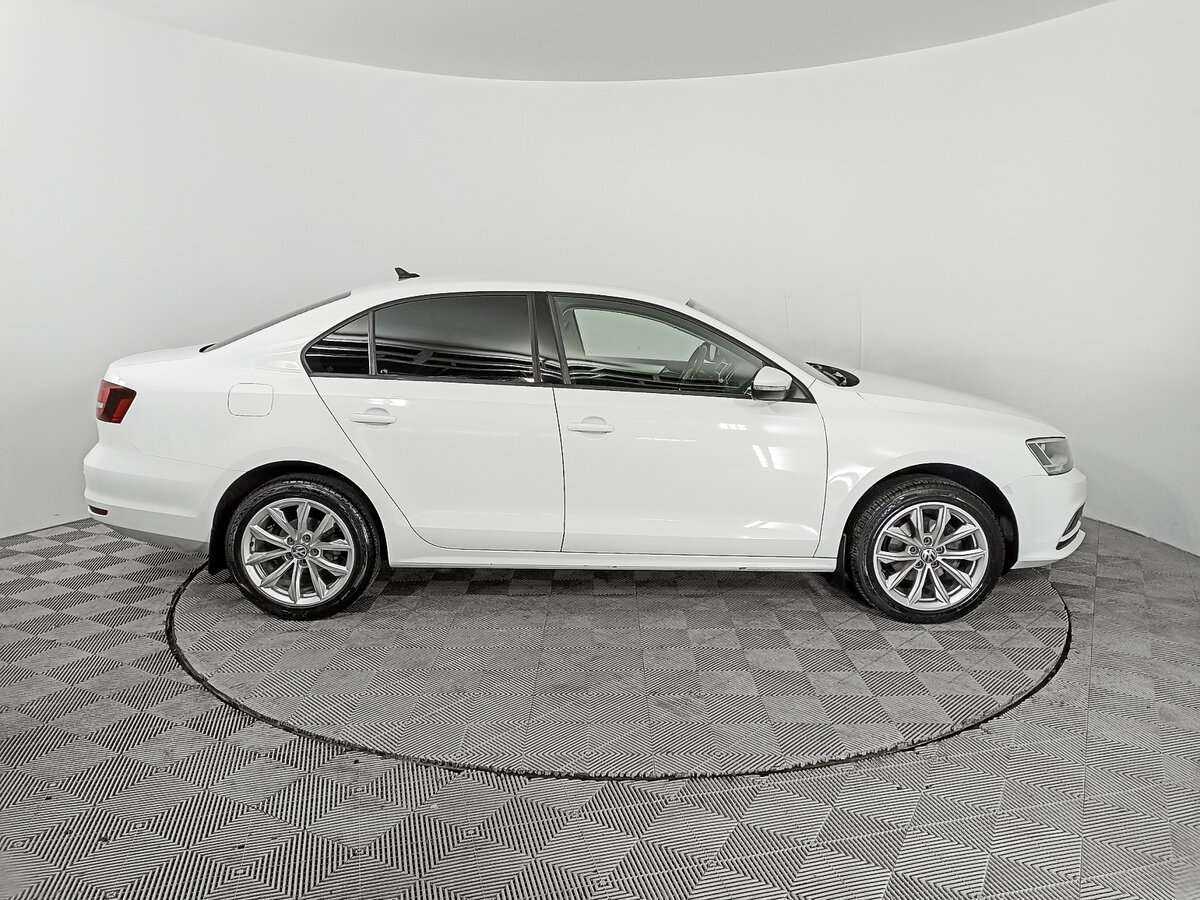 Купить Volkswagen Jetta, 2016, 138 002 км, фото №4