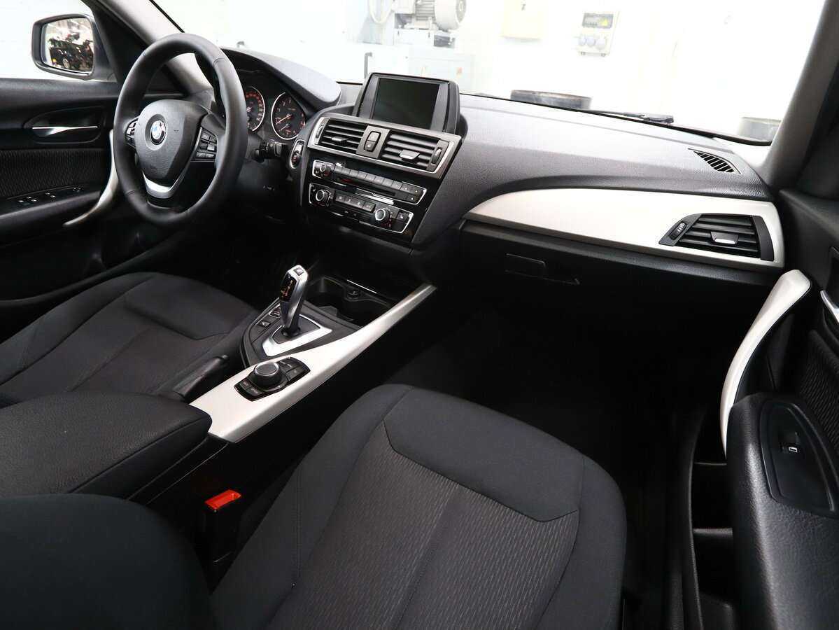 Купить BMW 1 серии 118i, 2016, 87 000 км, фото №17