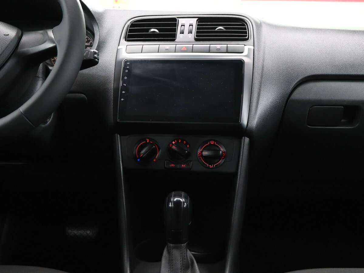 Купить Volkswagen Polo, 2017, 154 000 км, фото №17