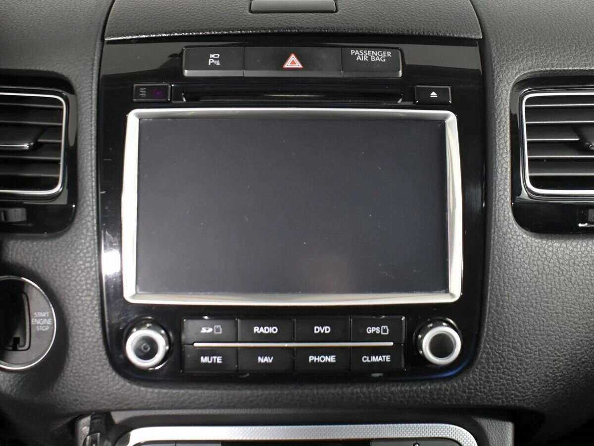 Купить Volkswagen Touareg, 2014, 330 000 км, фото №12